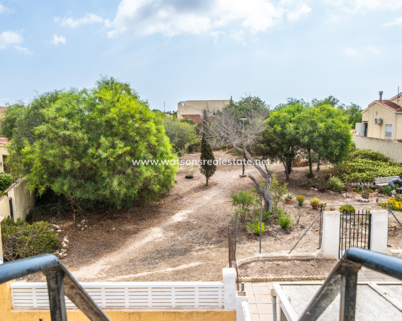 Resale - Fristaende Villa - Urb. La Marina