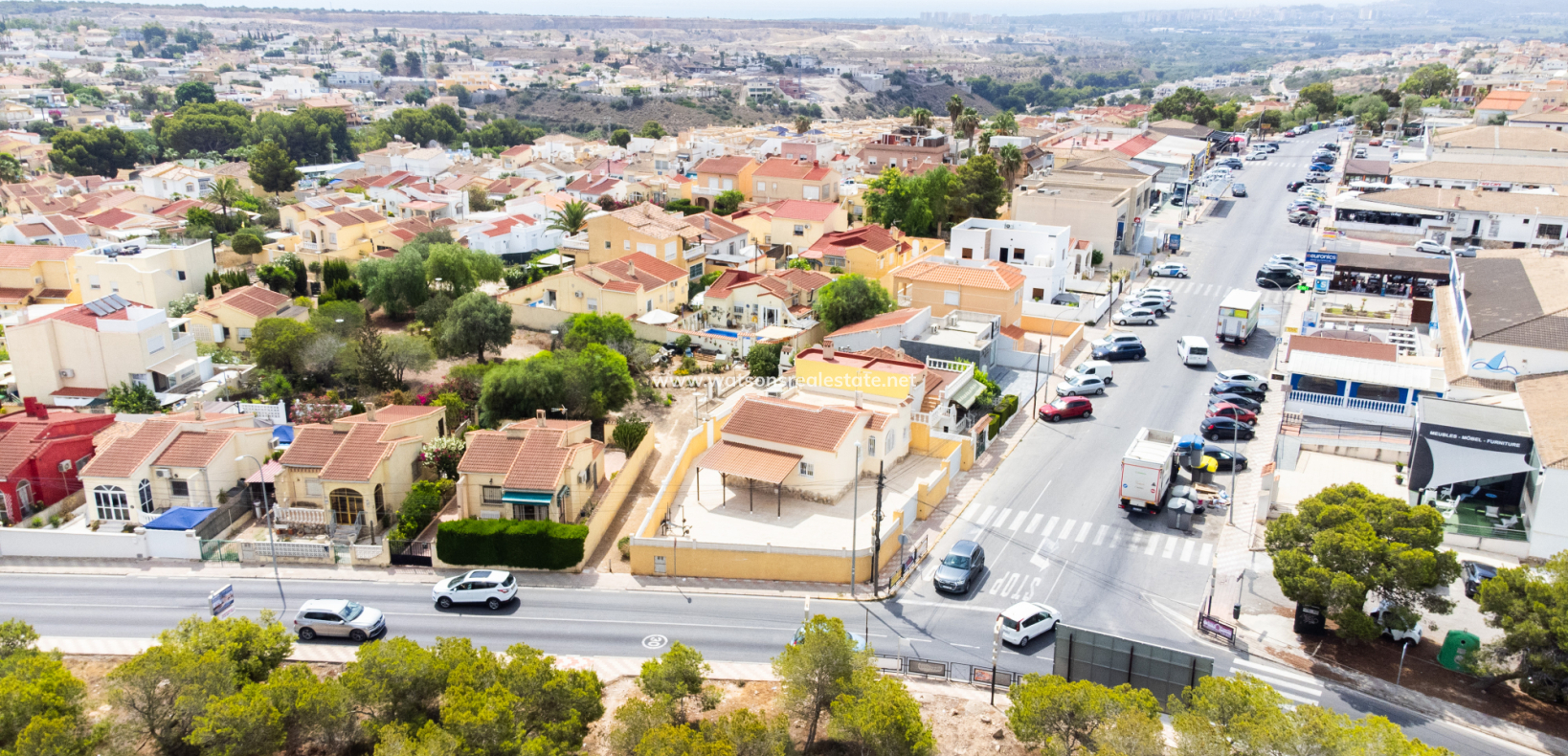 Resale - Fristaende Villa - Urb. La Marina