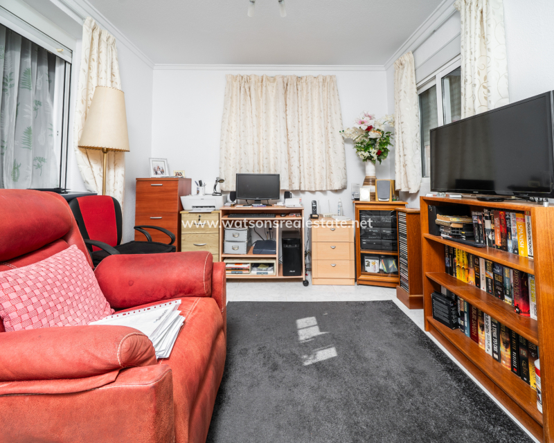Resale - Fristaende Villa - Urb. La Marina