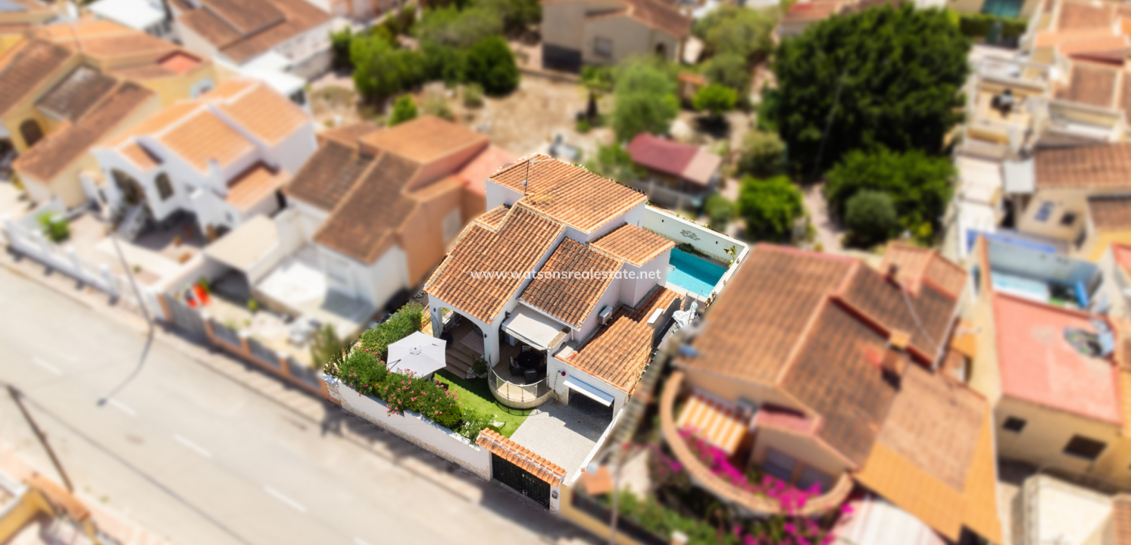 Resale - Fristaende Villa - Urb. La Marina