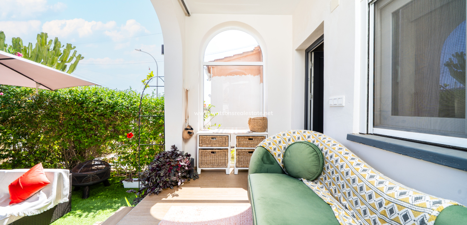 Resale - Fristaende Villa - Urb. La Marina