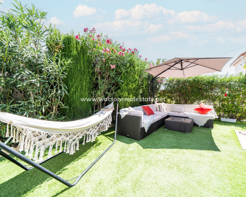Resale - Fristaende Villa - Urb. La Marina