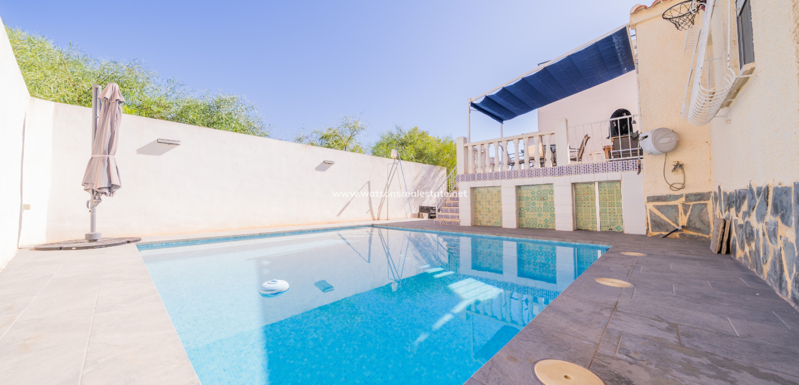 Resale - Fristaende Villa - Urb. La Marina