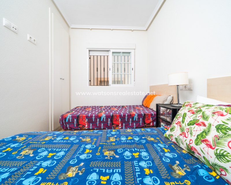 Resale - Fristaende Villa - Urb. La Marina