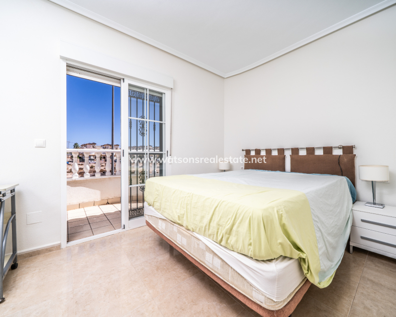 Resale - Fristaende Villa - Urb. La Marina