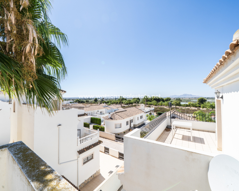 Resale - Fristaende Villa - Urb. La Marina