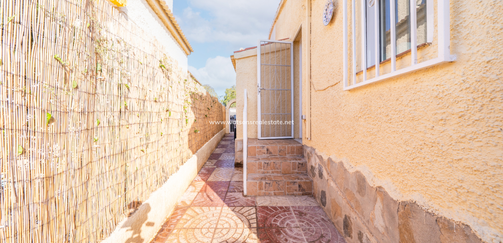 Resale - Fristaende Villa - Urb. La Marina