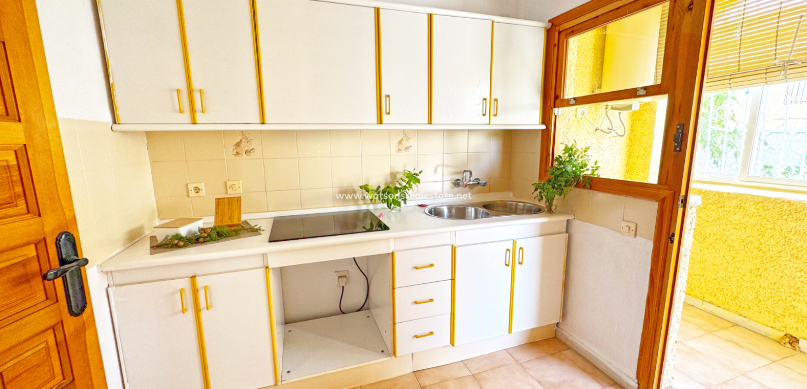 Resale - Fristaende Villa - Urb. La Marina