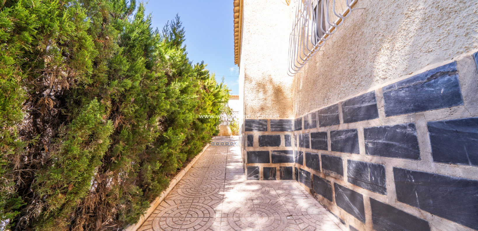 Resale - Fristaende Villa - Urb. La Marina