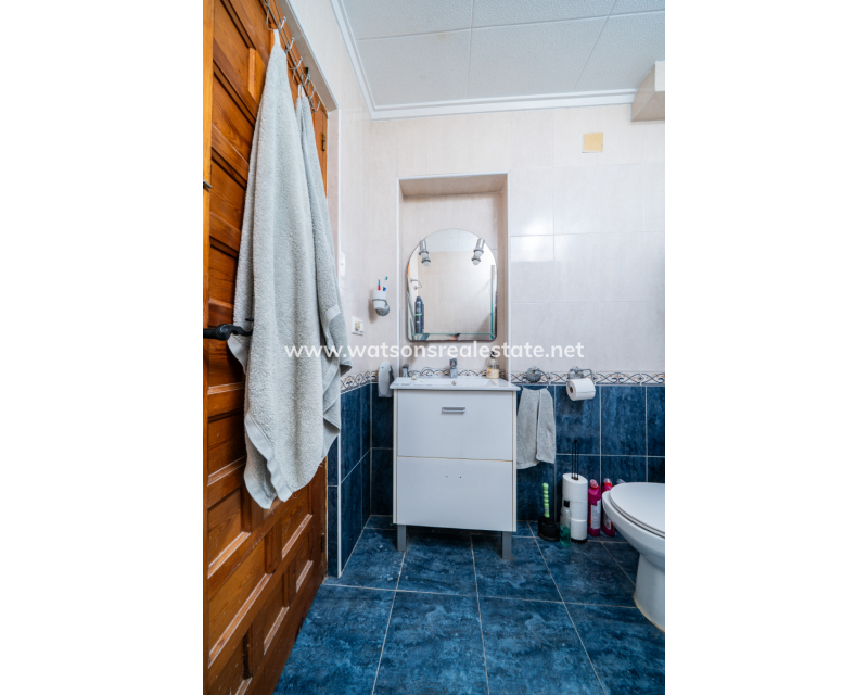 Resale - Fristaende Villa - Urb. La Marina