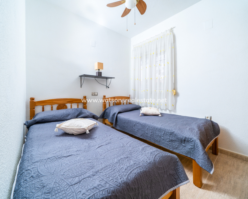 Resale - Fristaende Villa - Urb. La Marina