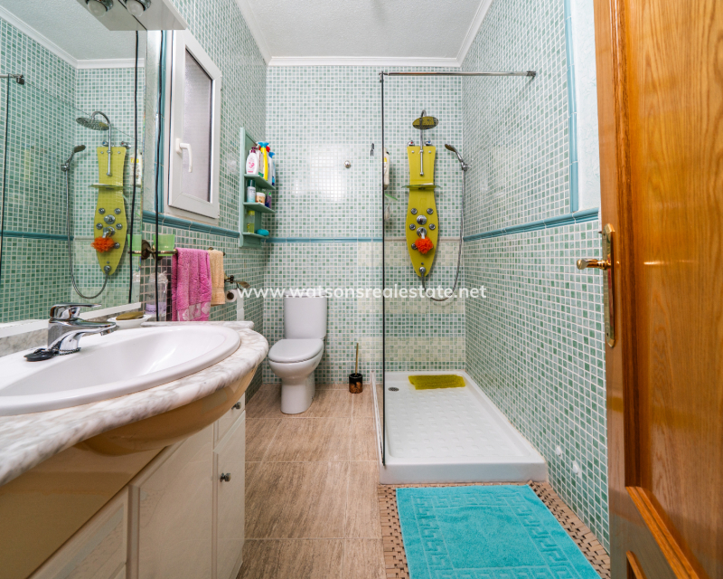 Resale - Fristaende Villa - Urb. La Marina