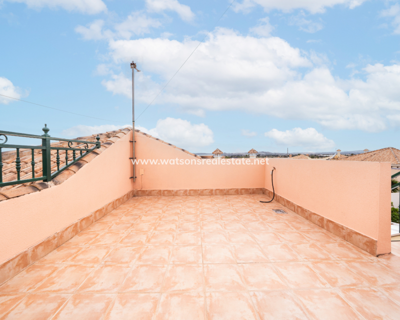 Resale - Fristaende Villa - Urb. La Marina