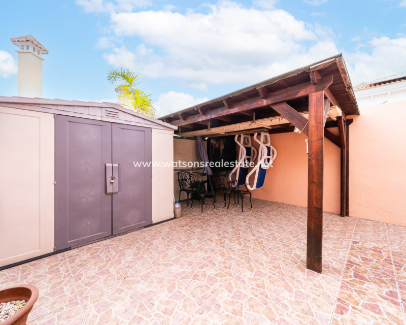 Resale - Fristaende Villa - Urb. La Marina