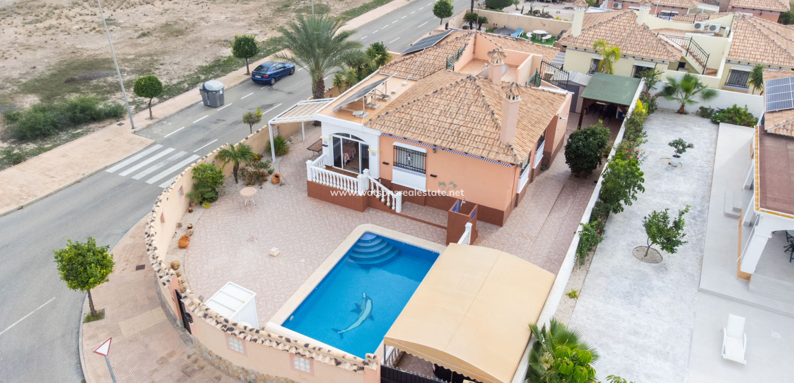 Resale - Fristaende Villa - Urb. La Marina