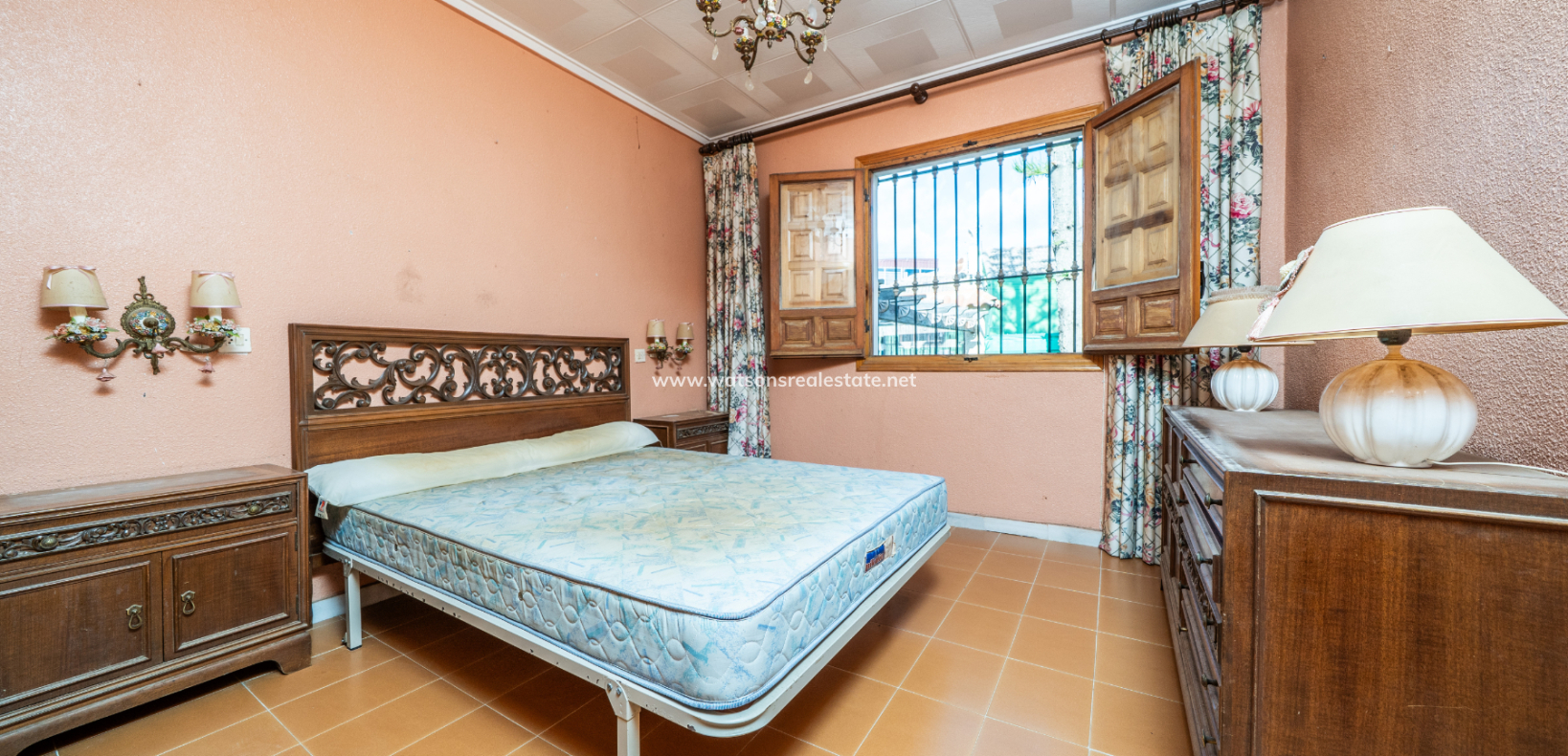 Resale - Fristaende Villa - Urb. La Marina