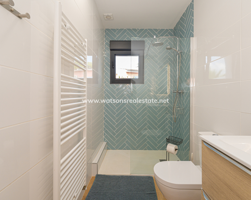 Resale - Fristaende Villa - Urb. La Marina