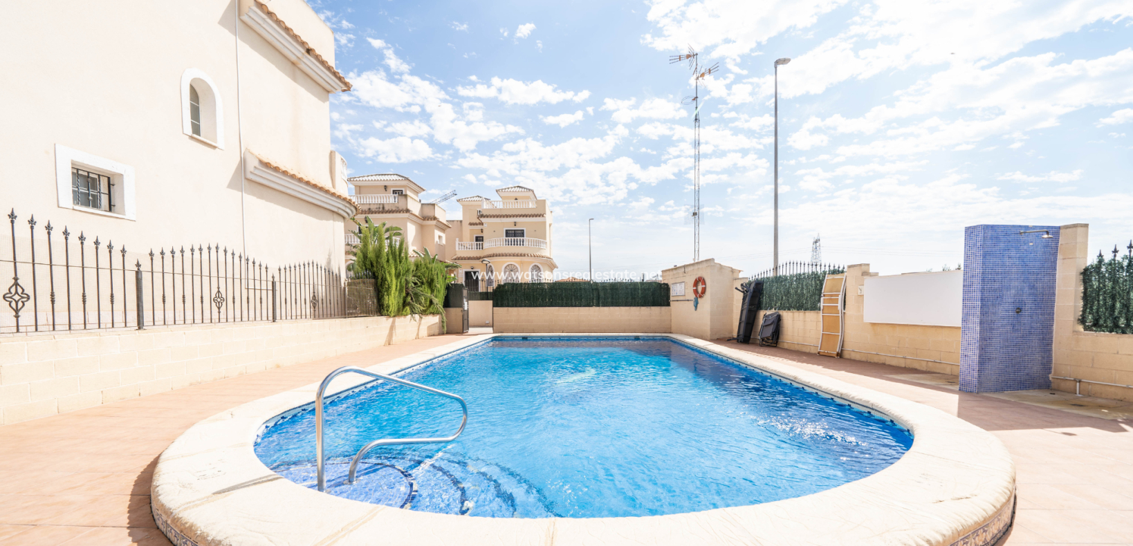 Resale - Fristaende Villa - Urb. La Marina