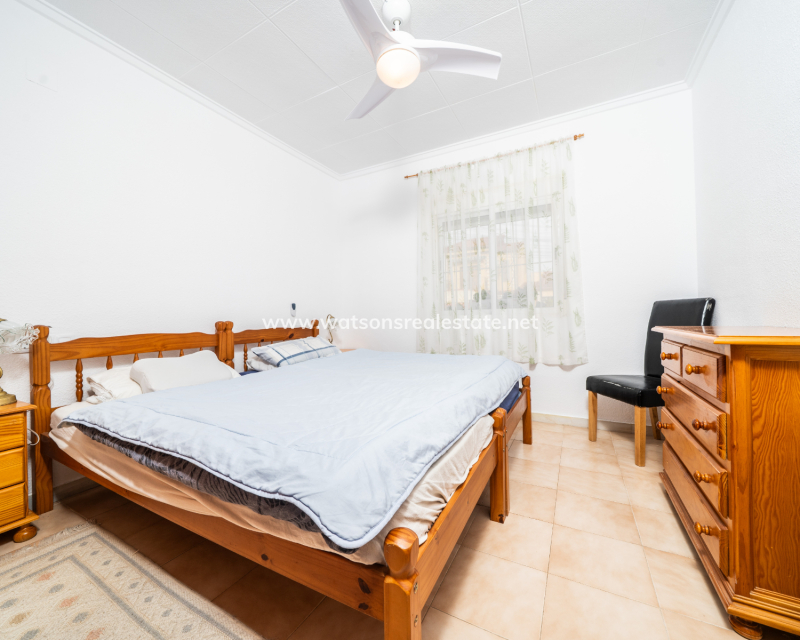 Resale - Fristaende Villa - Urb. La Marina