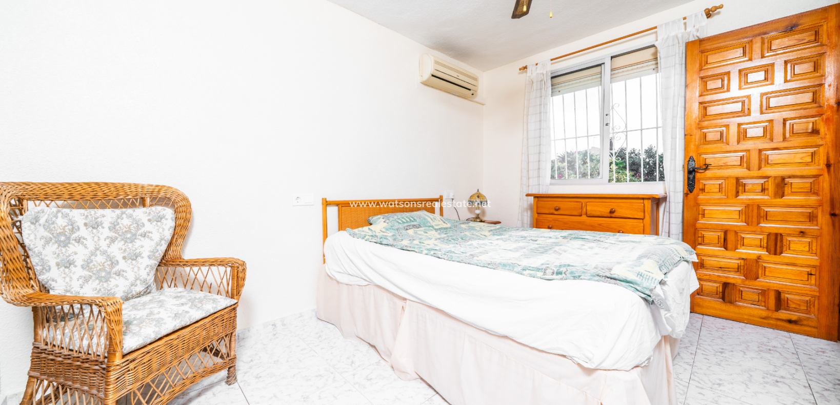 Resale - Fristaende Villa - Urb. La Marina