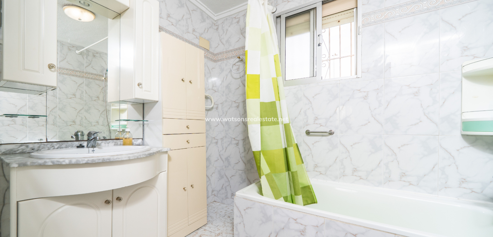 Resale - Fristaende Villa - Urb. La Marina