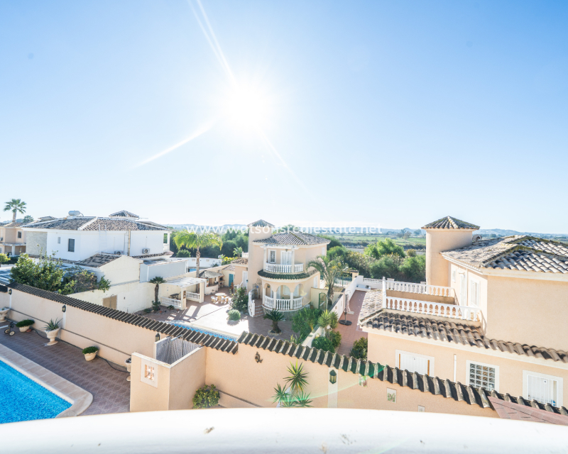 Resale - Fristaende Villa - Urb. La Marina