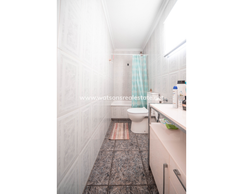 Resale - Fristaende Villa - Urb. La Marina