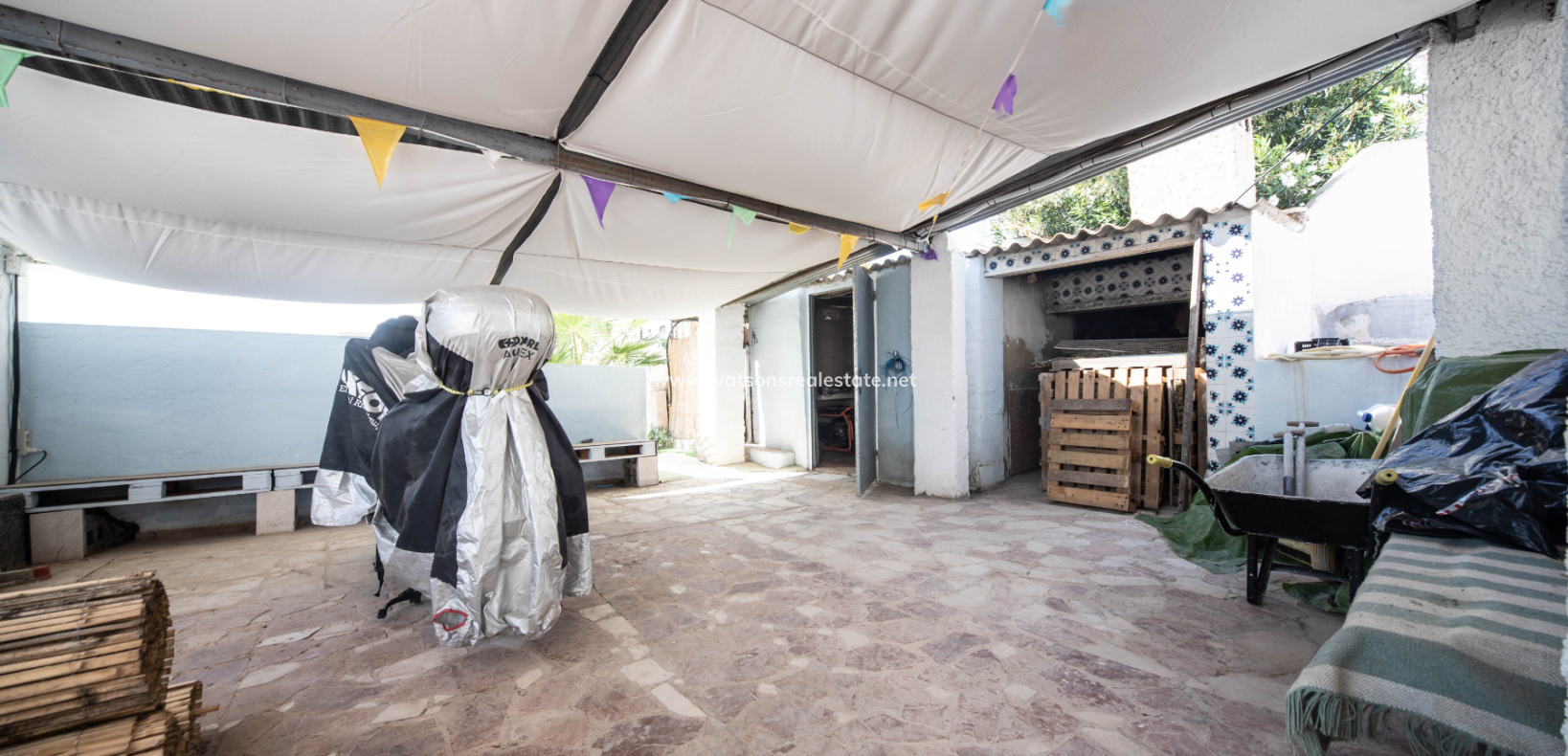 Resale - Fristaende Villa - Urb. La Marina