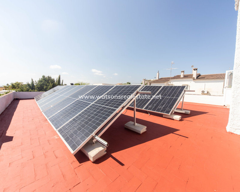 Resale - Fristaende Villa - Urb. La Marina