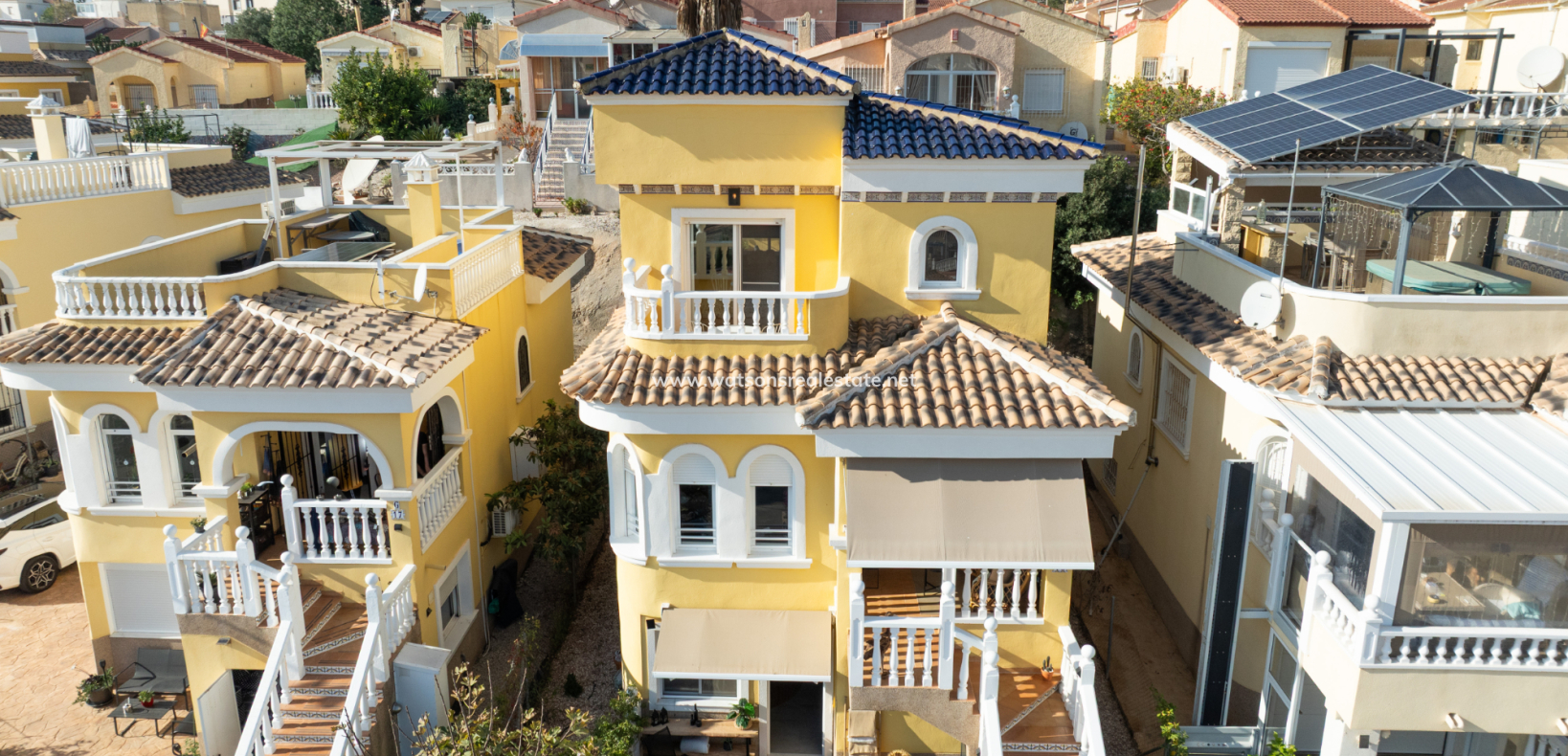 Resale - Fristaende Villa - Urb. La Marina