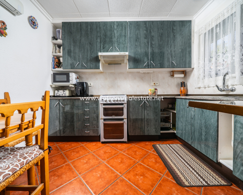 Resale - Fristaende Villa - Urb. La Marina