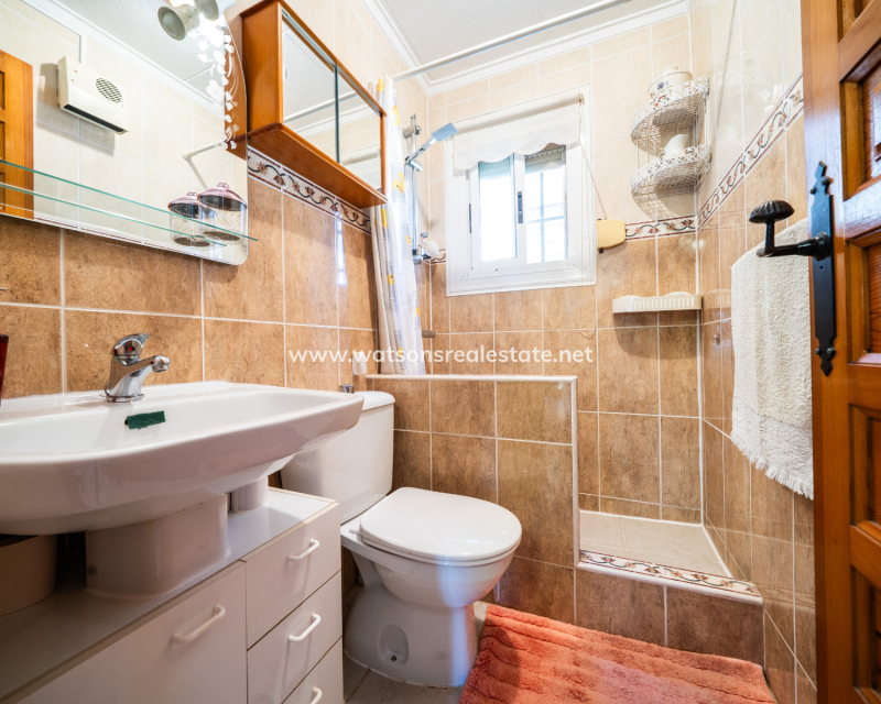 Resale - Fristaende Villa - Urb. La Marina