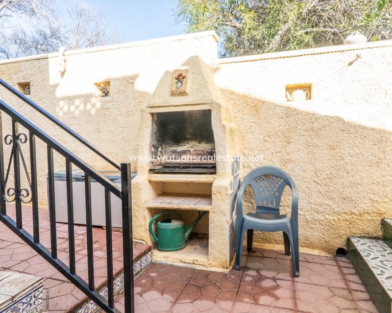 Resale - Fristaende Villa - Urb. La Marina