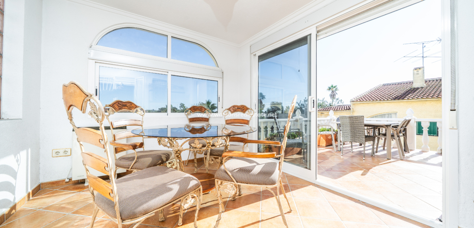 Resale - Fristaende Villa - Urb. La Marina