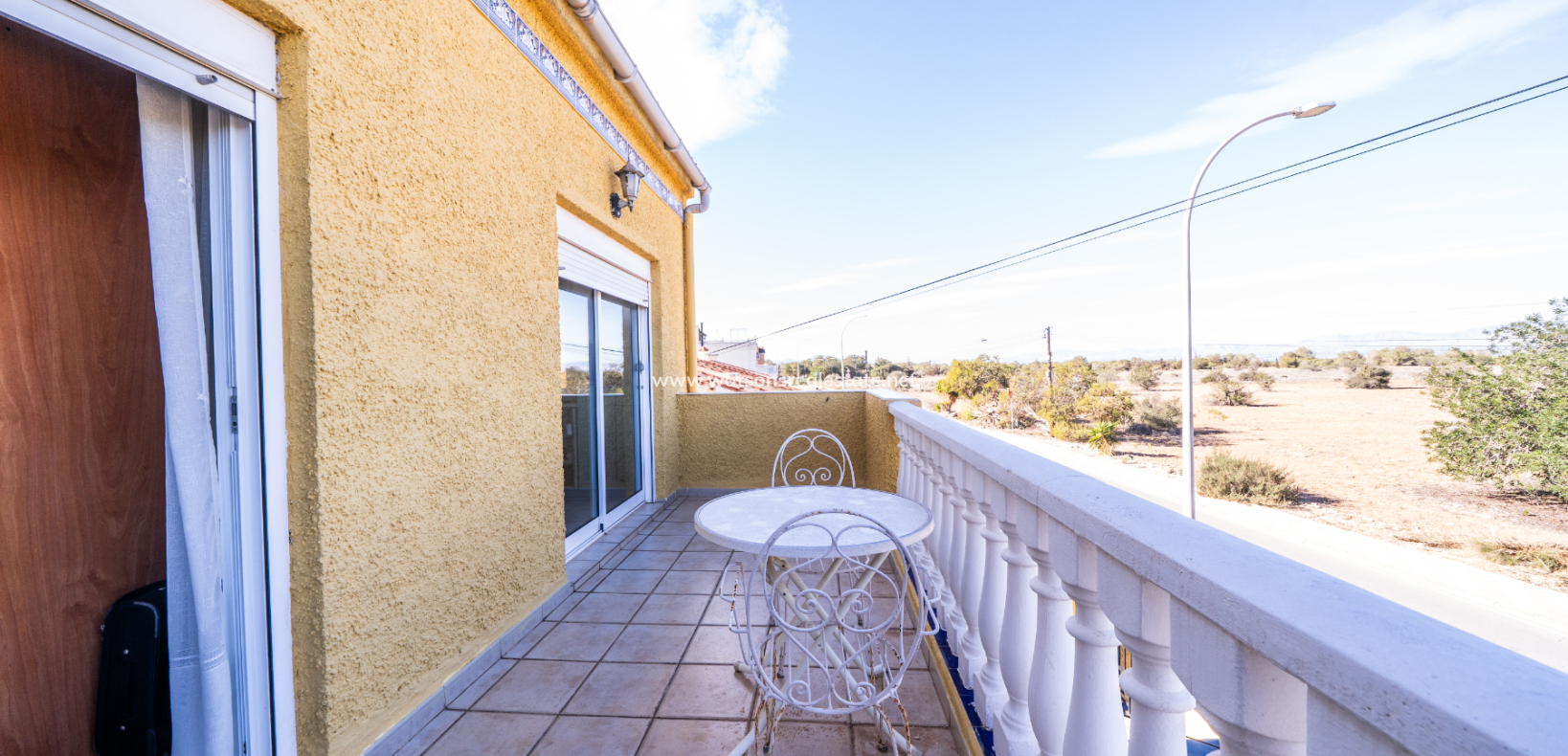 Resale - Fristaende Villa - Urb. La Marina