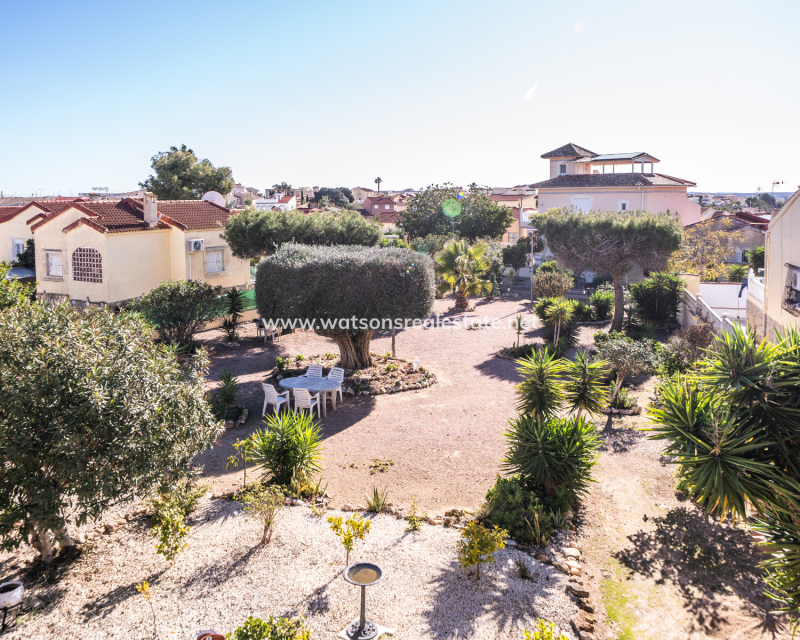 Resale - Fristaende Villa - Urb. La Marina