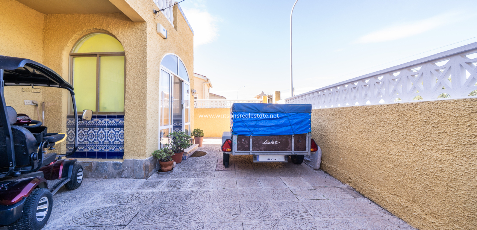 Resale - Fristaende Villa - Urb. La Marina