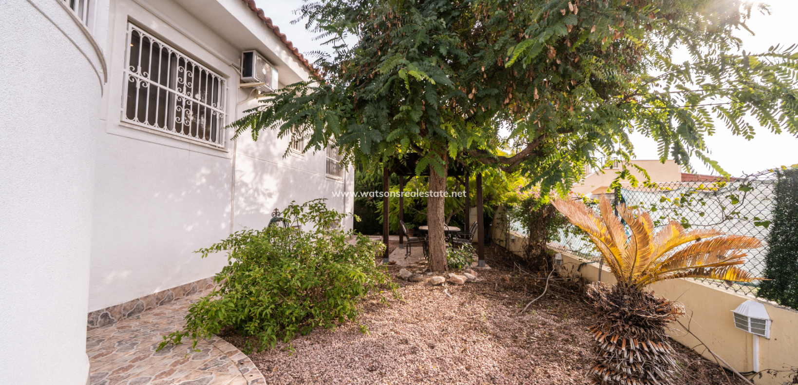 Resale - Fristaende Villa - Urb. La Marina