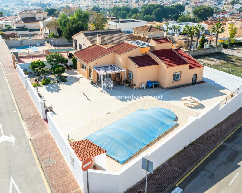 Resale - Fristaende Villa - Urb. La Marina