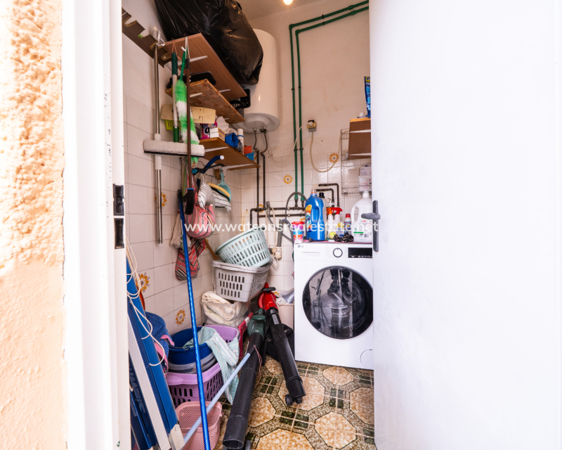 Resale - Fristaende Villa - Urb. La Marina