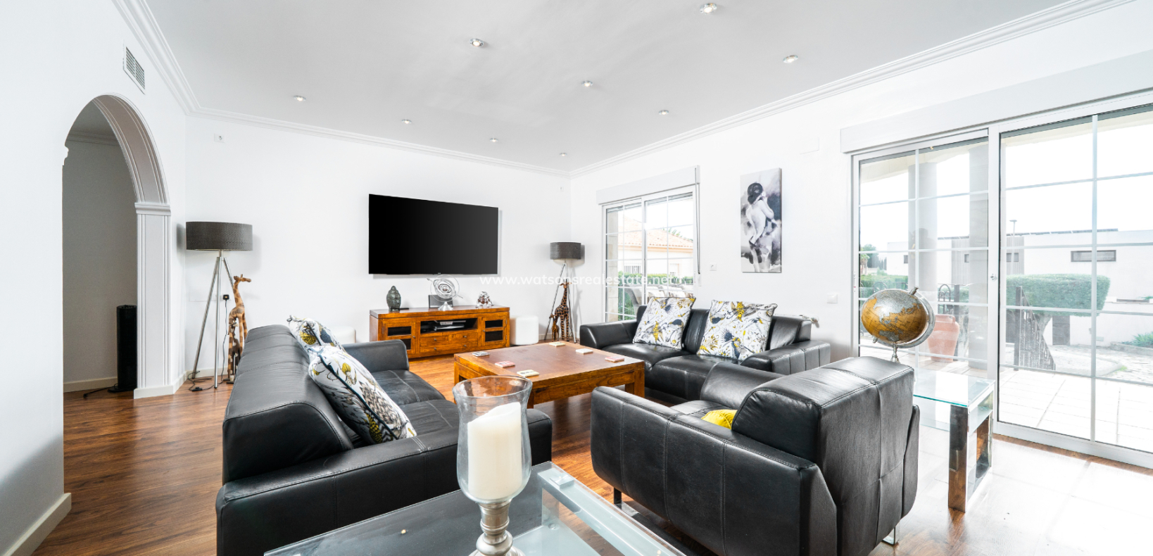 Resale - Fristaende Villa - Urb. La Marina