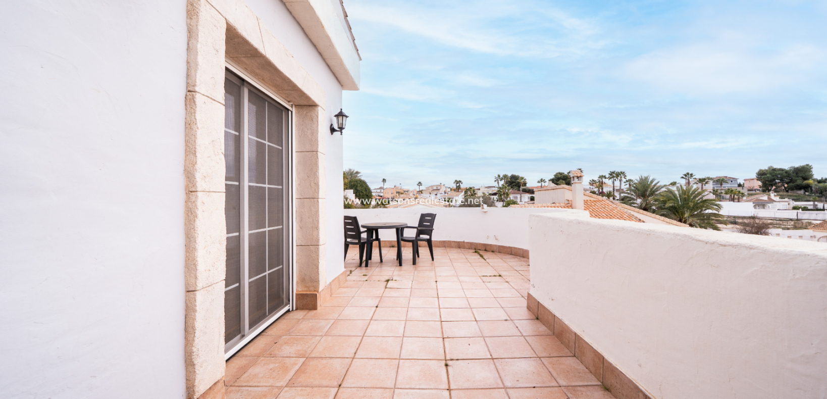 Resale - Fristaende Villa - Urb. La Marina