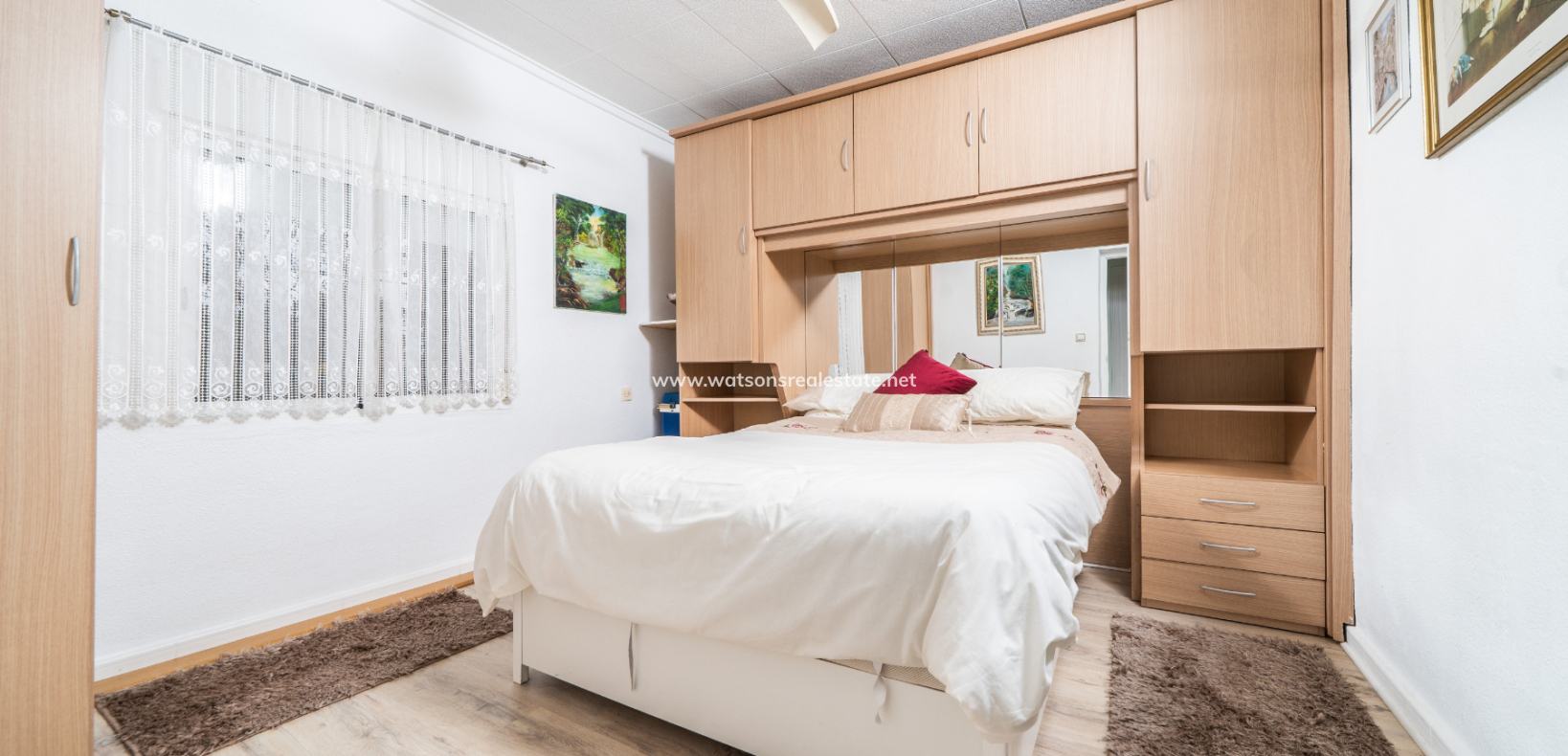 Resale - Fristaende Villa - Urb. La Marina