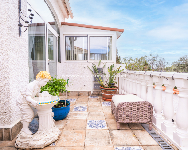 Resale - Fristaende Villa - Urb. La Marina