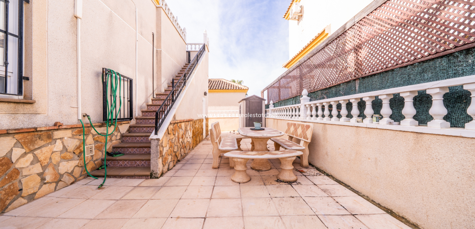 Resale - Fristaende Villa - Urb. La Marina