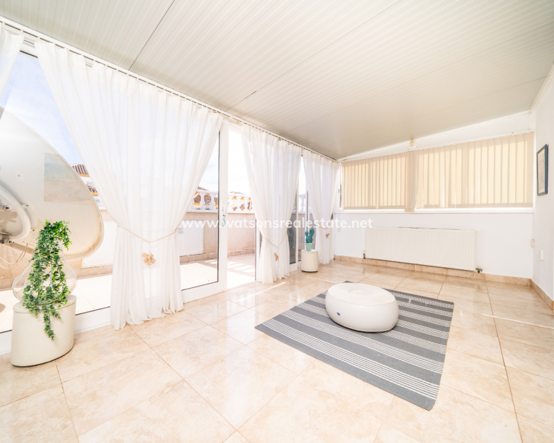Resale - Fristaende Villa - Urb. La Marina