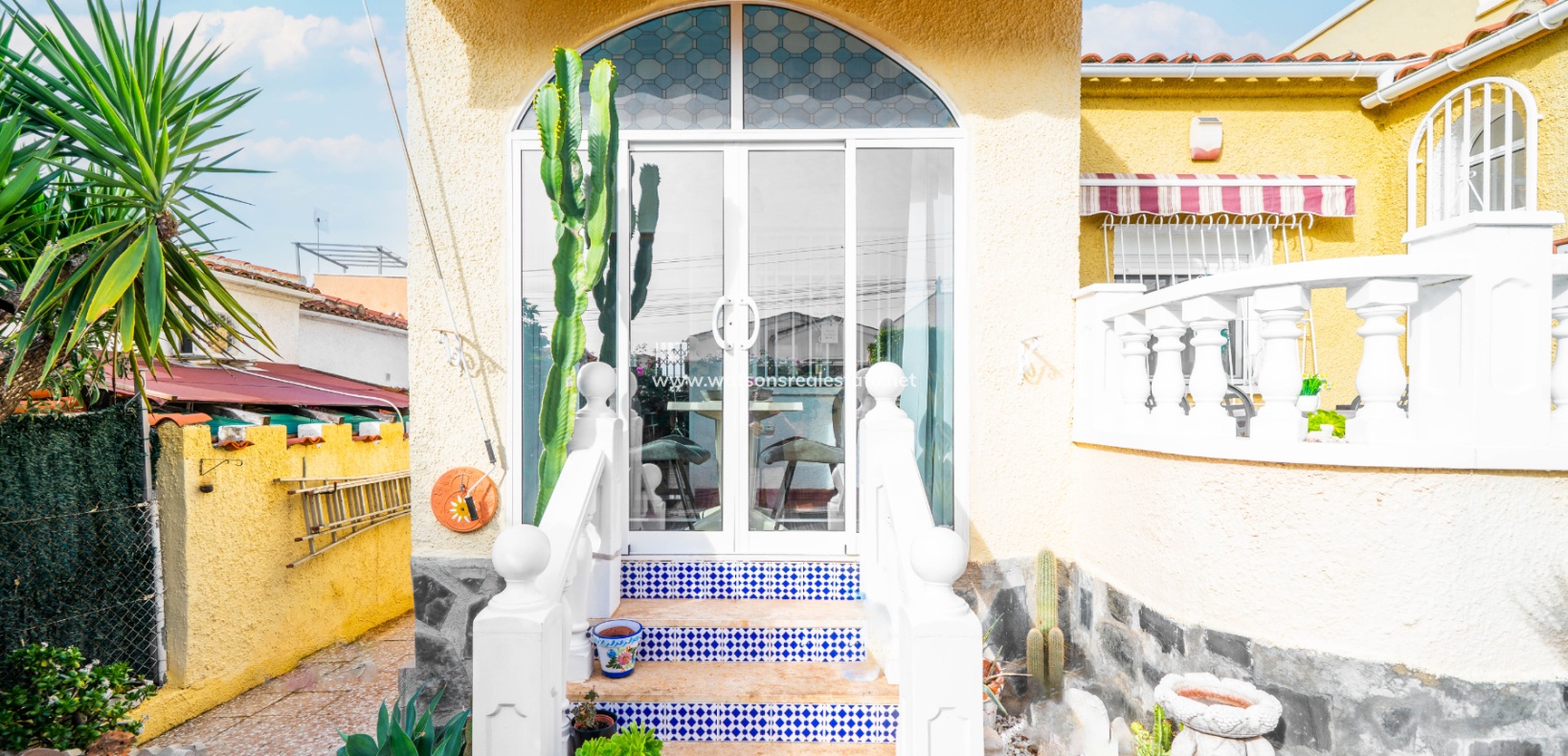 Resale - Fristaende Villa - Urb. La Marina