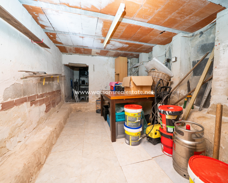 Resale - Fristaende Villa - Urb. La Marina