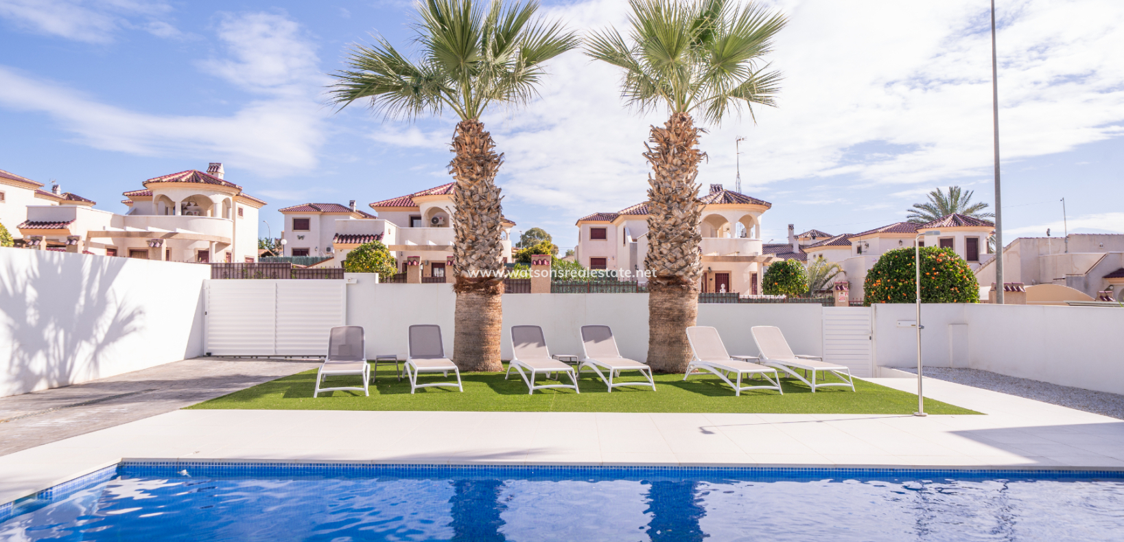 Resale - Fristaende Villa - Urb. La Marina