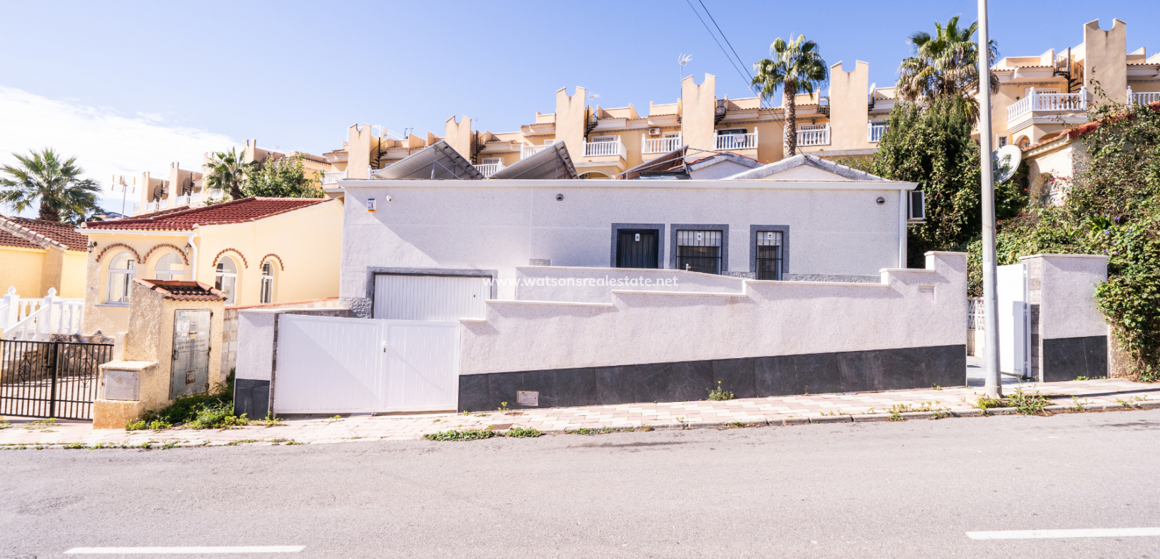 Resale - Fristaende Villa - Urb. La Marina